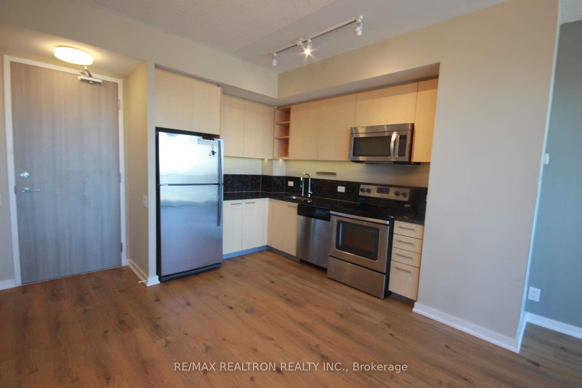 Photo 11 of Unit 2304, 390 Cherry Street, Toronto, Waterfront Communities — HOMEH