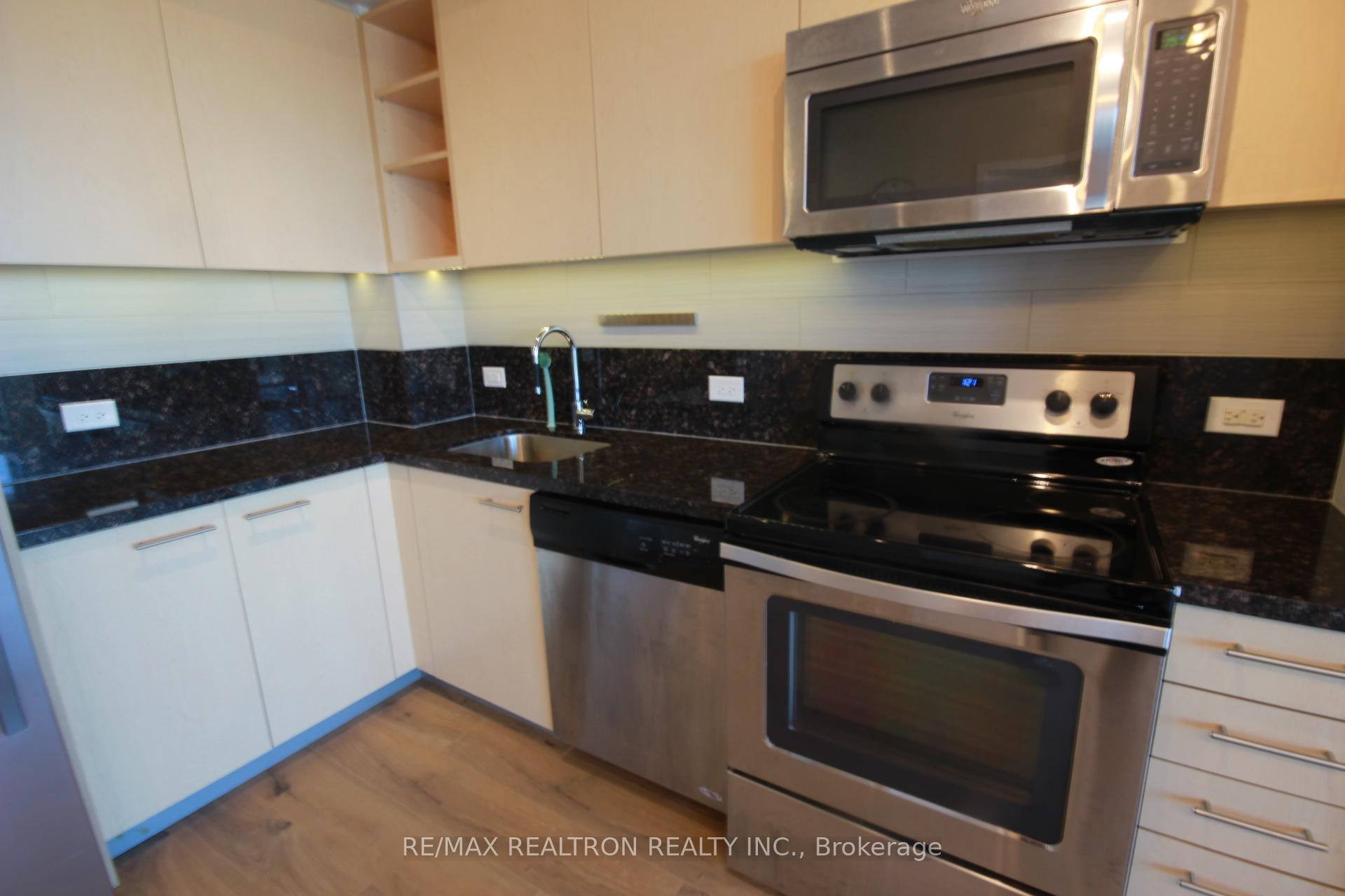 Photo 12 of Unit 2304, 390 Cherry Street, Toronto, Waterfront Communities — HOMEH