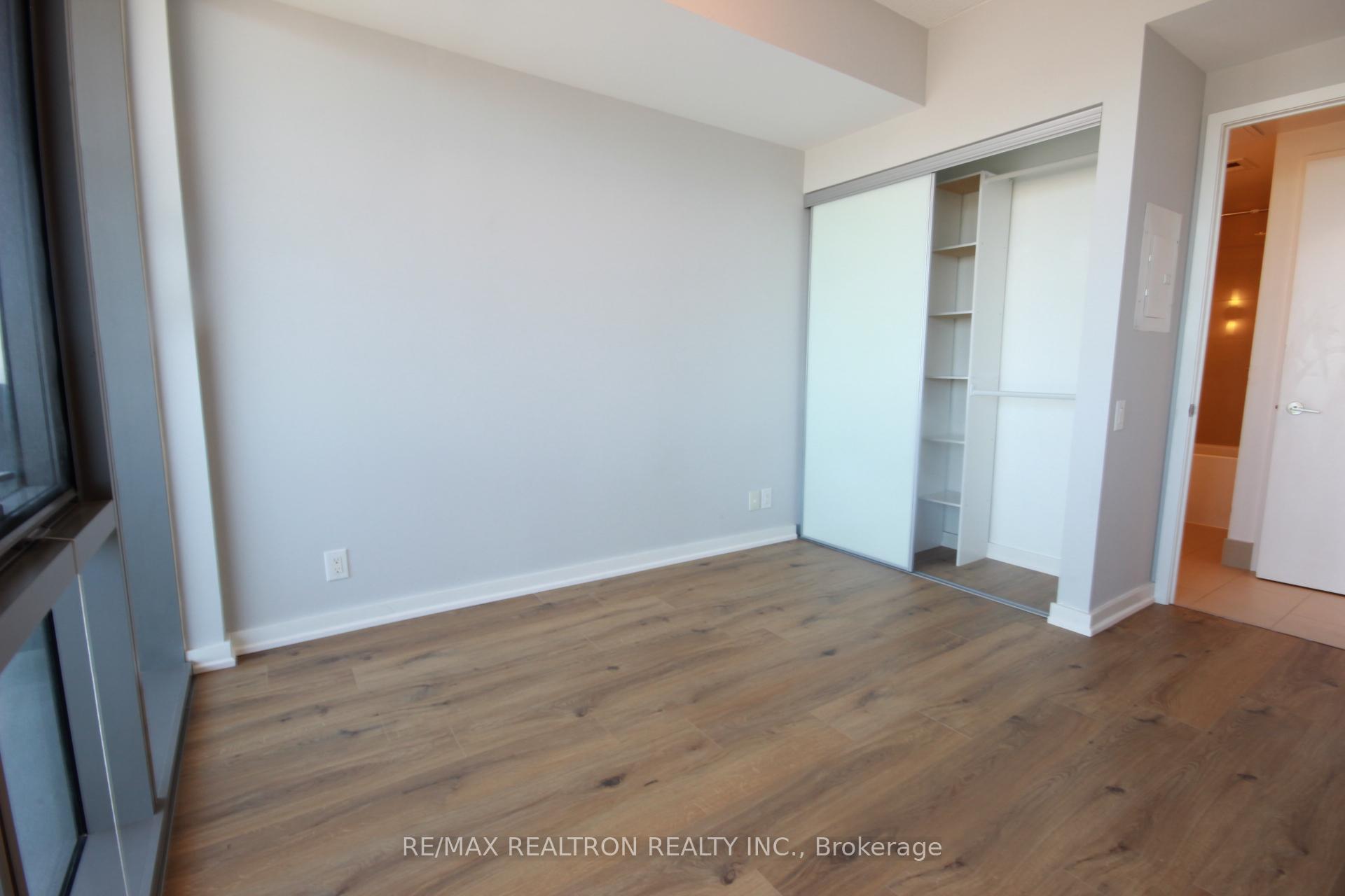 Photo 14 of Unit 2304, 390 Cherry Street, Toronto, Waterfront Communities — HOMEH