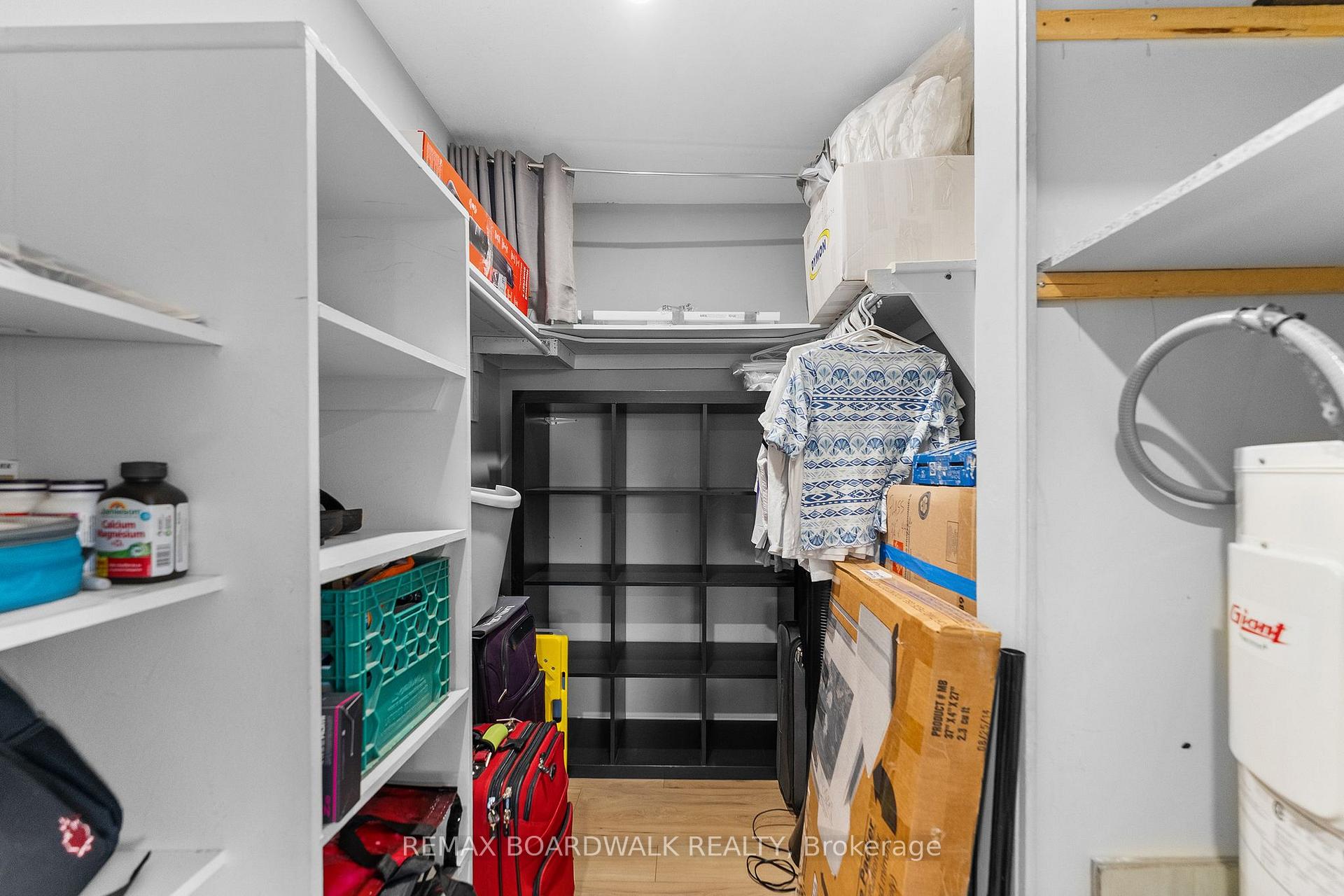 Photo 15 of Unit 308, 218 Viewmount Drive, Ottawa, Borden Farm/Stewart Farm/Carleton Heights/Parkwood Hills — HOMEH