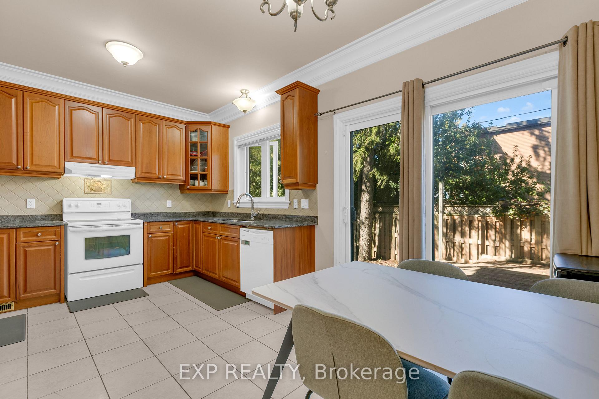 Photo 20 of 1221 Anoka Street, Ottawa, Ridgemont — HOMEH
