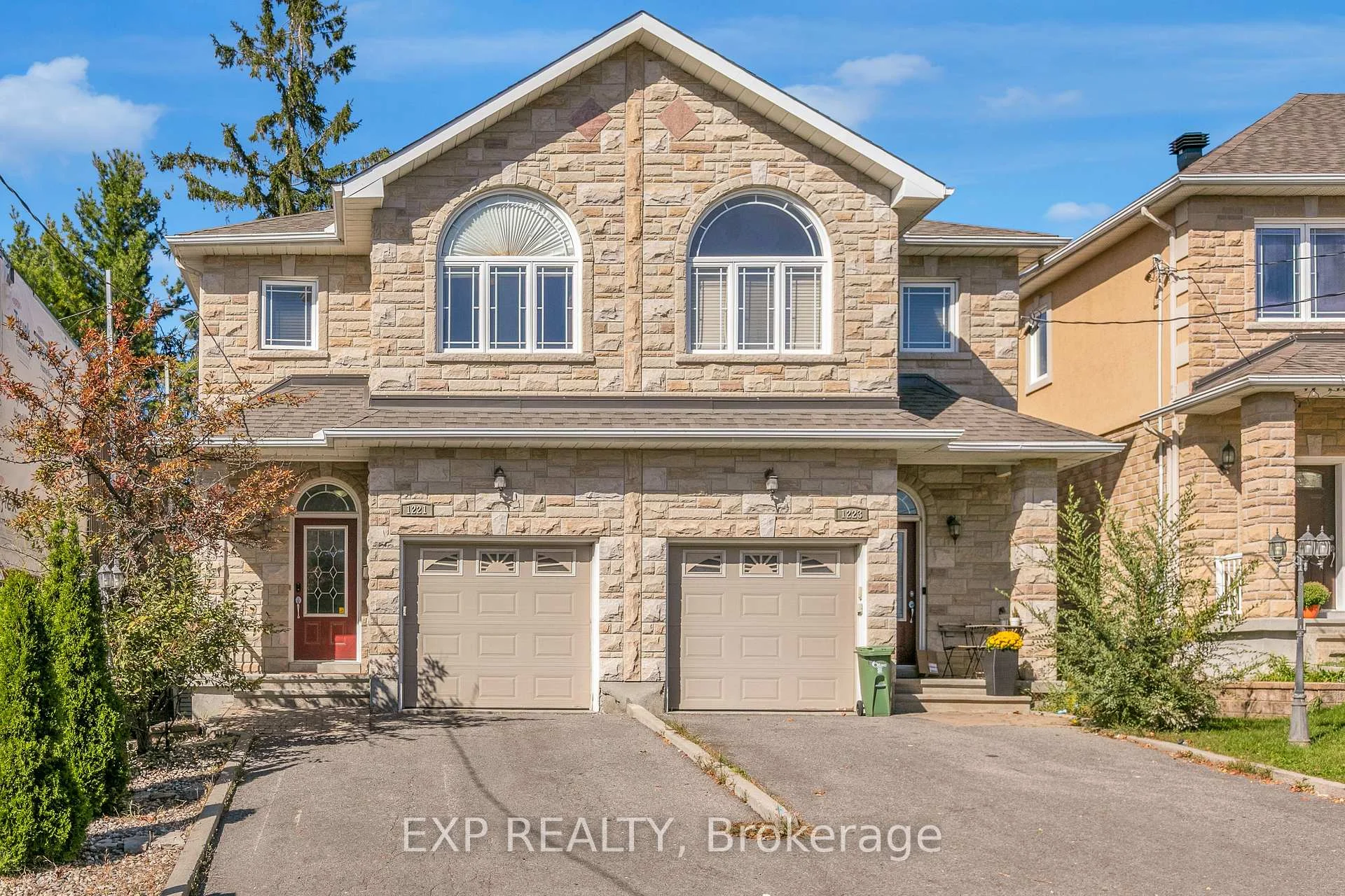 Photo 2 of 1221 Anoka Street, Ottawa, Ridgemont — HOMEH