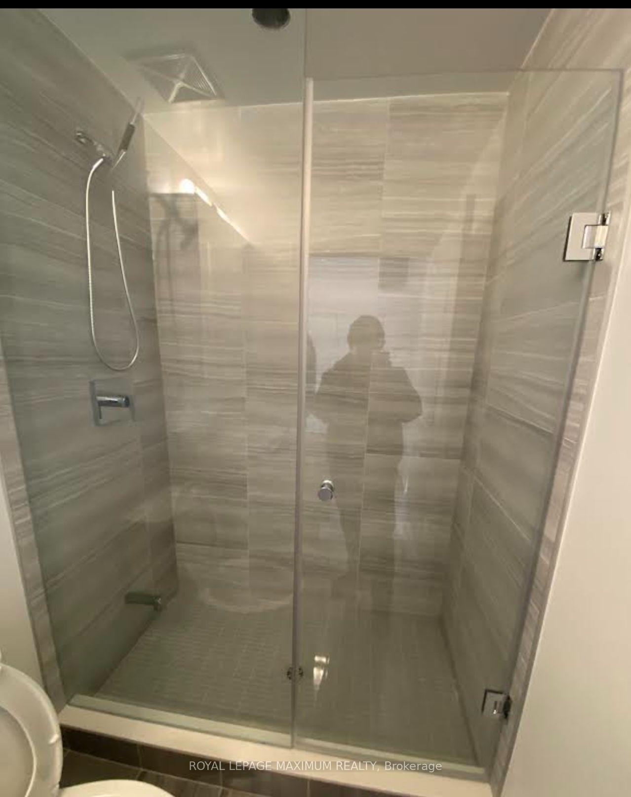 Photo 10 of Unit 1012, 100 Eagle Rock Way, Vaughan, Rural Vaughan — HOMEH
