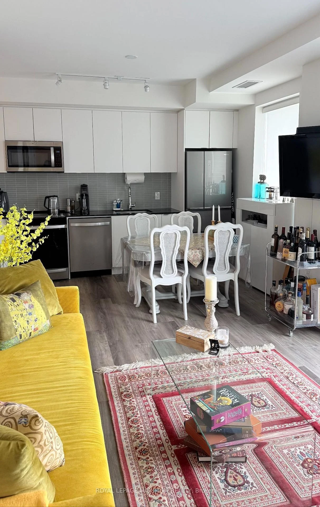 Photo 18 of Unit 1012, 100 Eagle Rock Way, Vaughan, Rural Vaughan — HOMEH