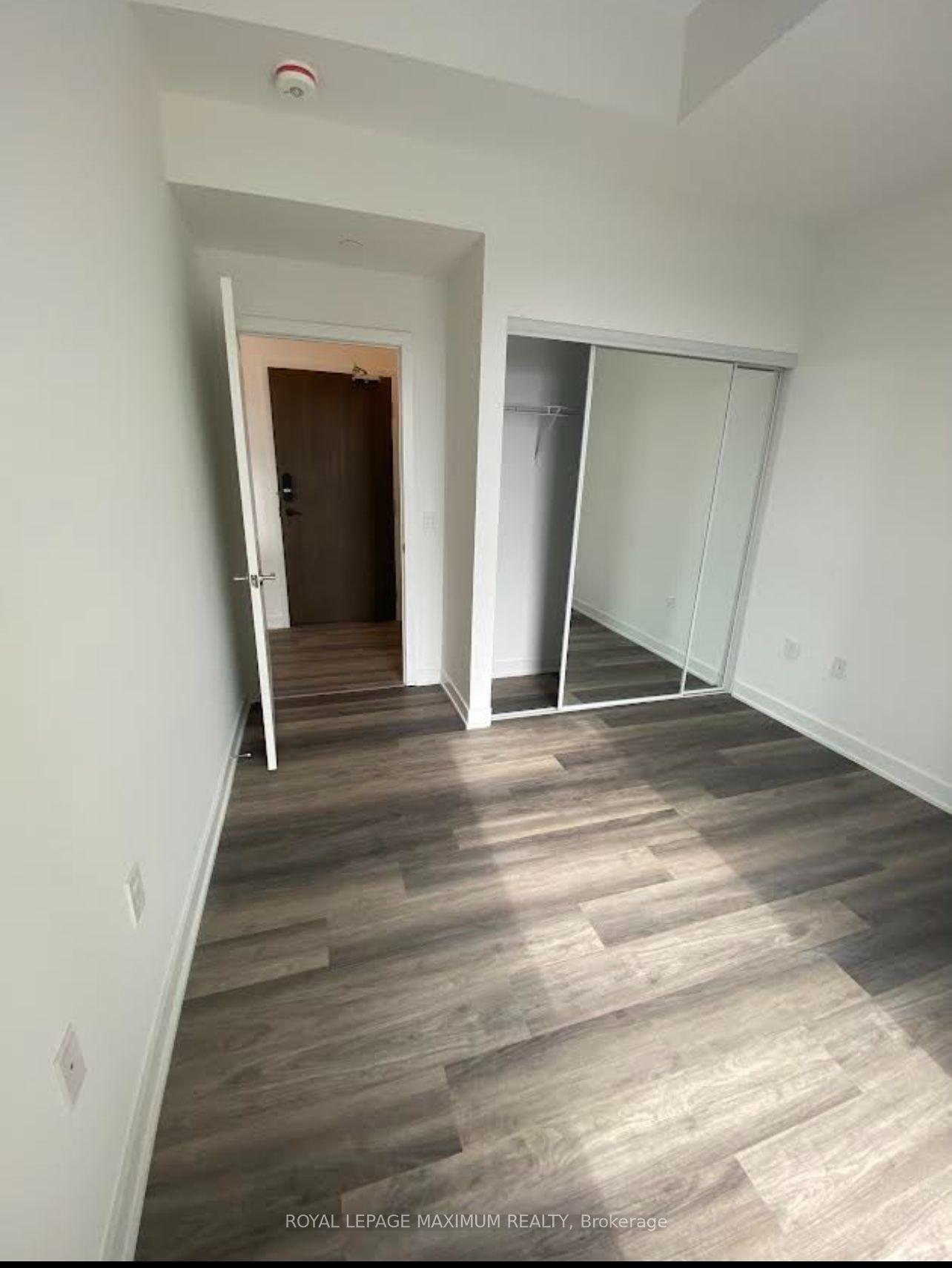 Photo 9 of Unit 1012, 100 Eagle Rock Way, Vaughan, Rural Vaughan — HOMEH