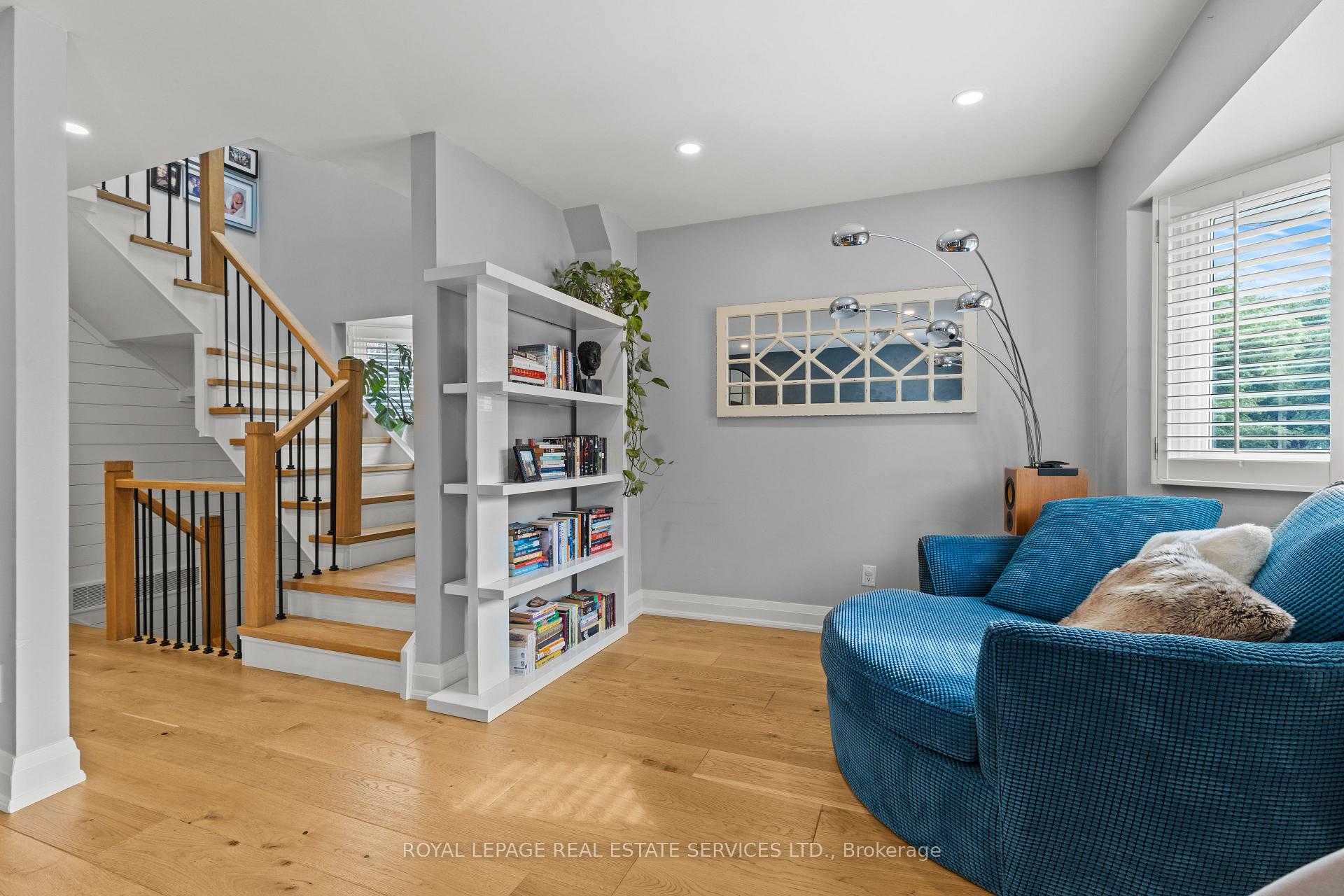 Photo 25 of Unit 5, 2303 Marine Drive, Oakville, Bronte — HOMEH