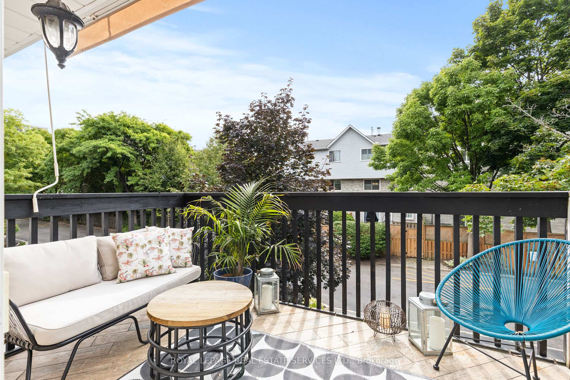 Photo 35 of Unit 5, 2303 Marine Drive, Oakville, Bronte — HOMEH