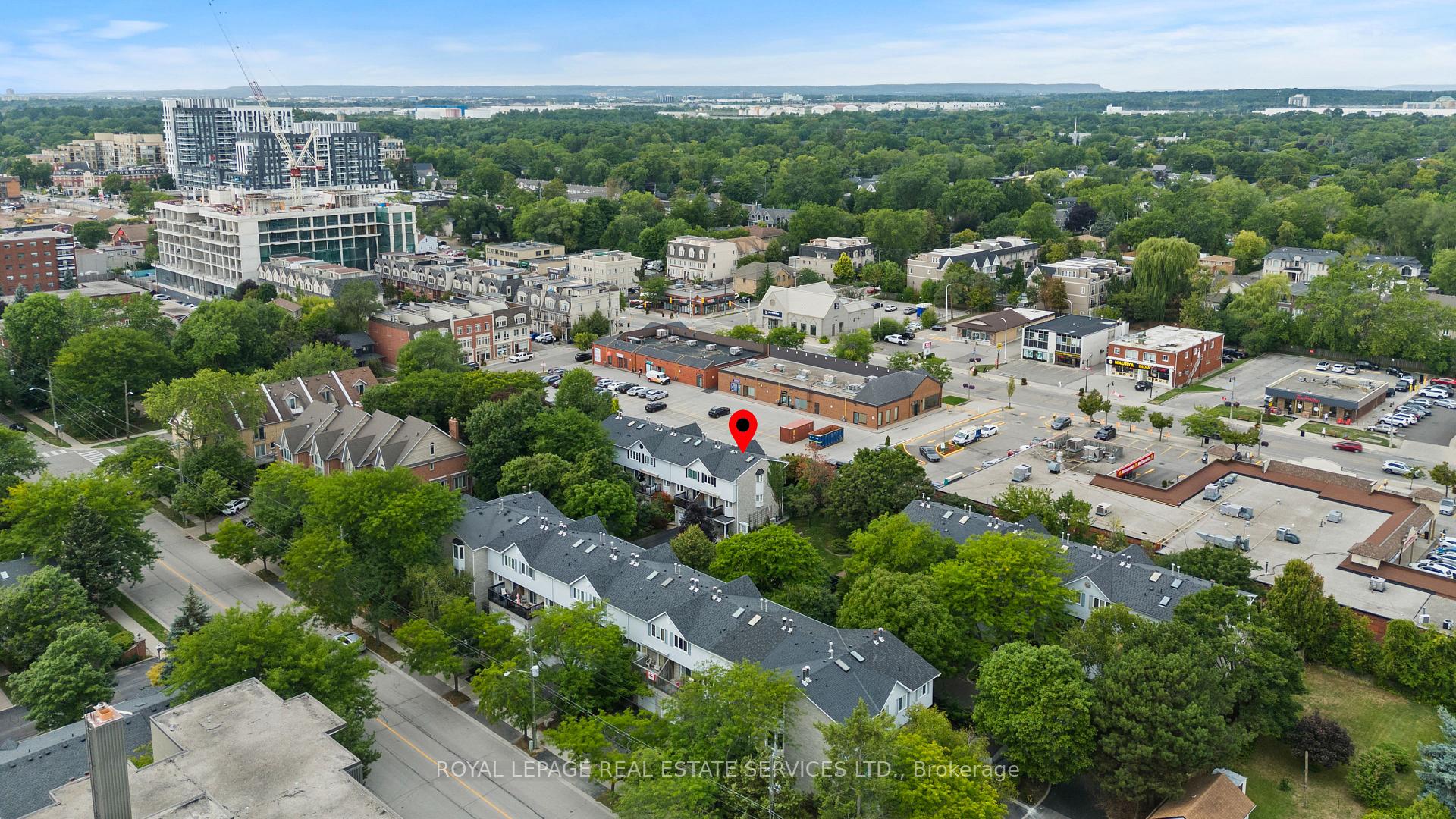 Photo 46 of Unit 5, 2303 Marine Drive, Oakville, Bronte — HOMEH
