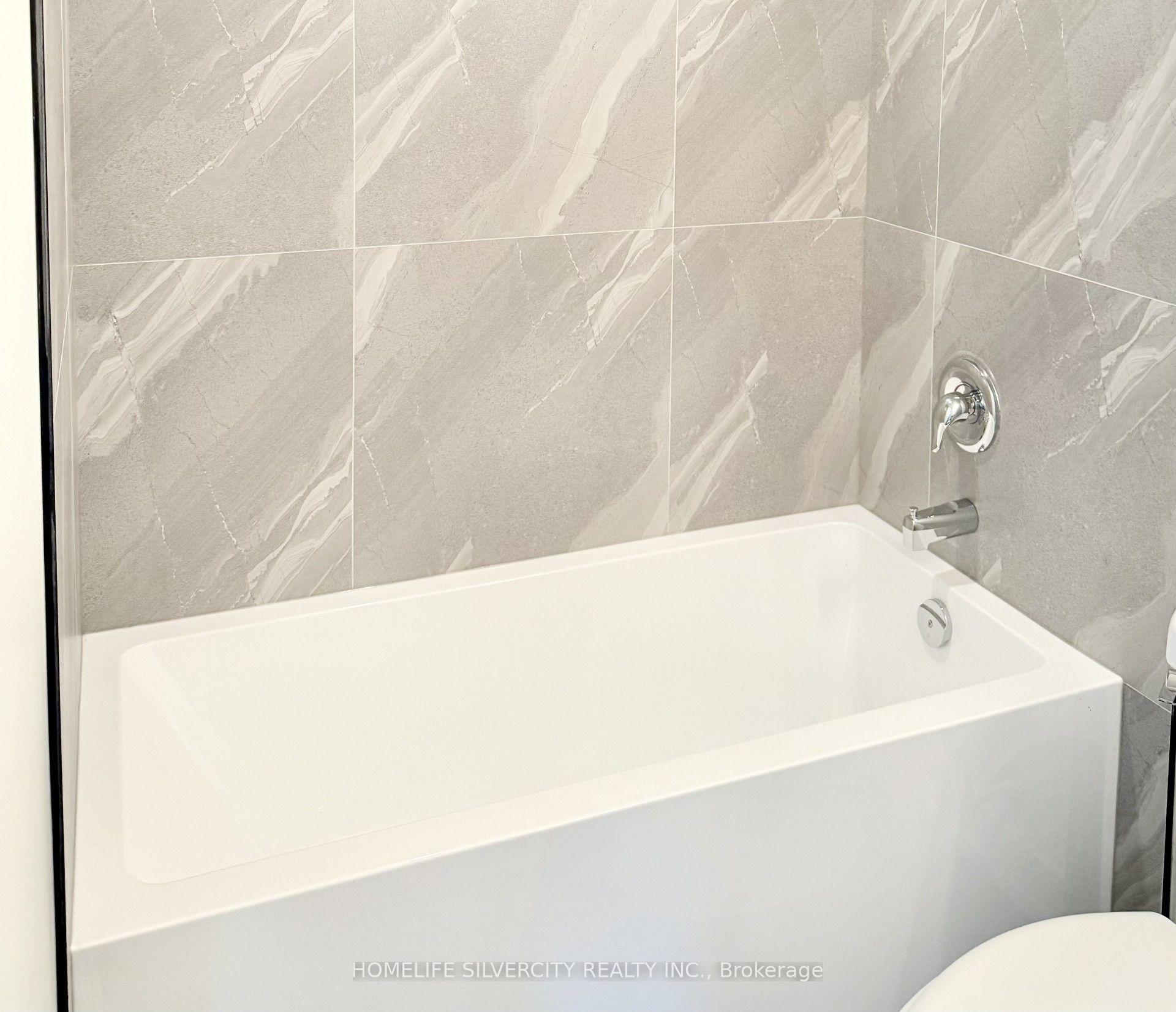 Photo 33 of Unit 716, 2825 Jane Street, North York, Glenfield-Jane Heights — HOMEH