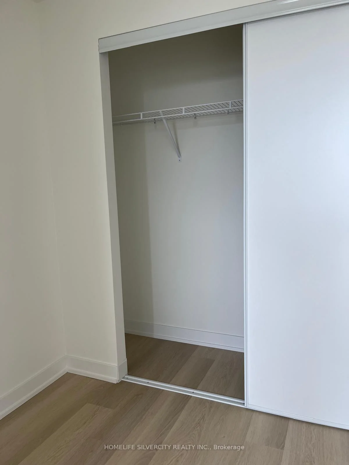 Photo 10 of Unit 716, 2825 Jane Street, North York, Glenfield-Jane Heights — HOMEH