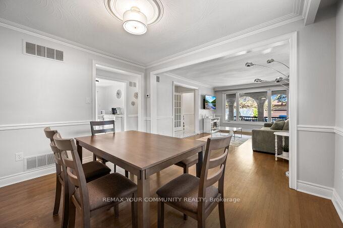 Photo 13 of 19 Hamer Boulevard, Etobicoke, Kingsview Village-The Westway — HOMEH