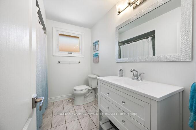 Photo 23 of 19 Hamer Boulevard, Etobicoke, Kingsview Village-The Westway — HOMEH