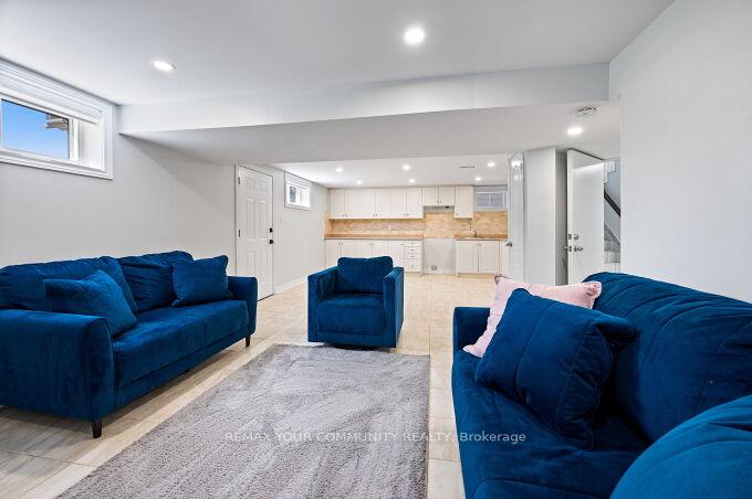 Photo 33 of 19 Hamer Boulevard, Etobicoke, Kingsview Village-The Westway — HOMEH