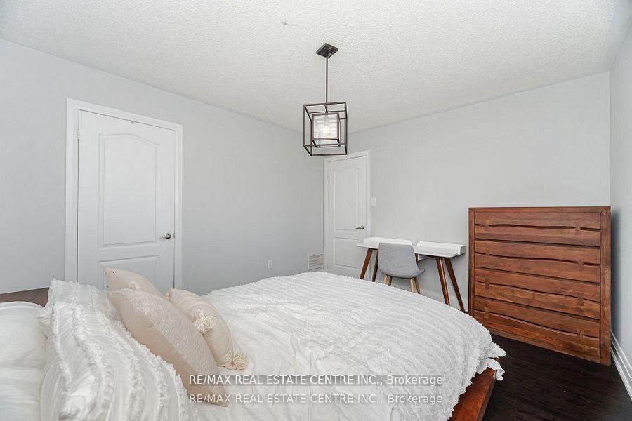 Photo 51 of 8 Duffield Road, Brampton, Fletcher's Meadow — HOMEH