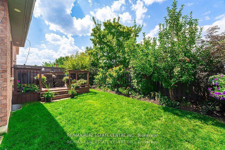 Photo 85 of 8 Duffield Road, Brampton, Fletcher's Meadow — HOMEH