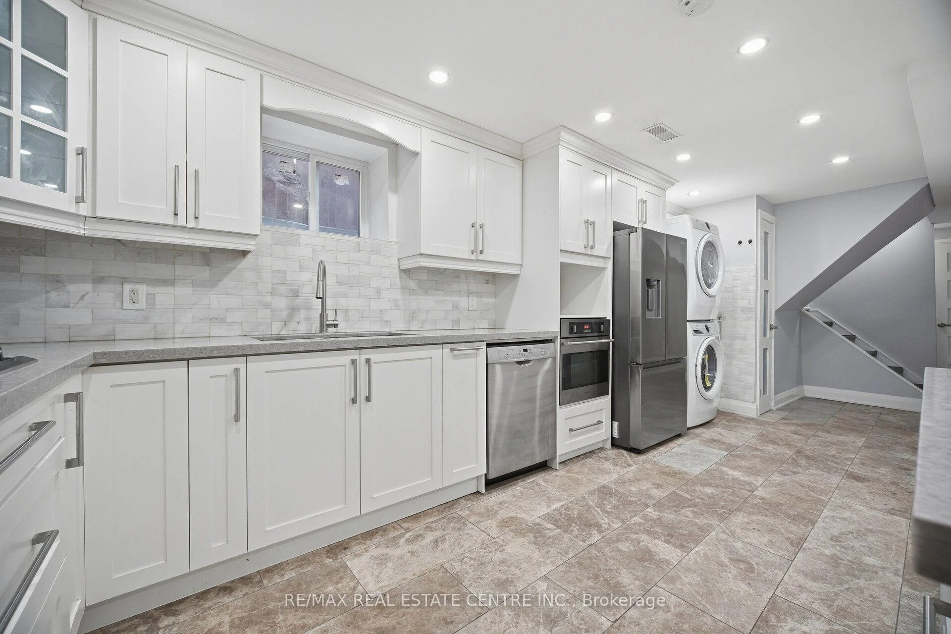 Photo 80 of 8 Duffield Road, Brampton, Fletcher's Meadow — HOMEH