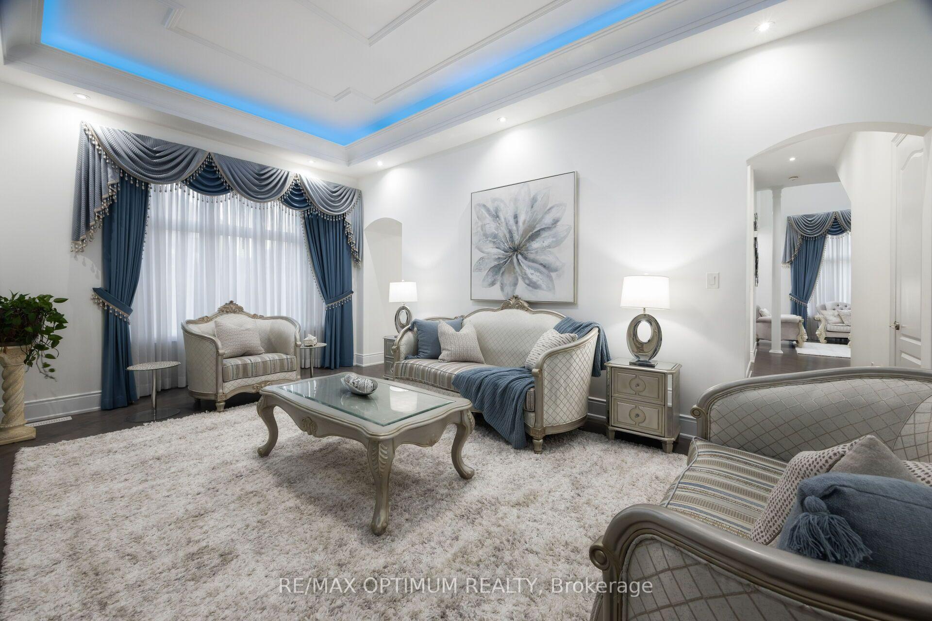 Photo 14 of 37 Elbern Markell Drive, Brampton, Credit Valley — HOMEH