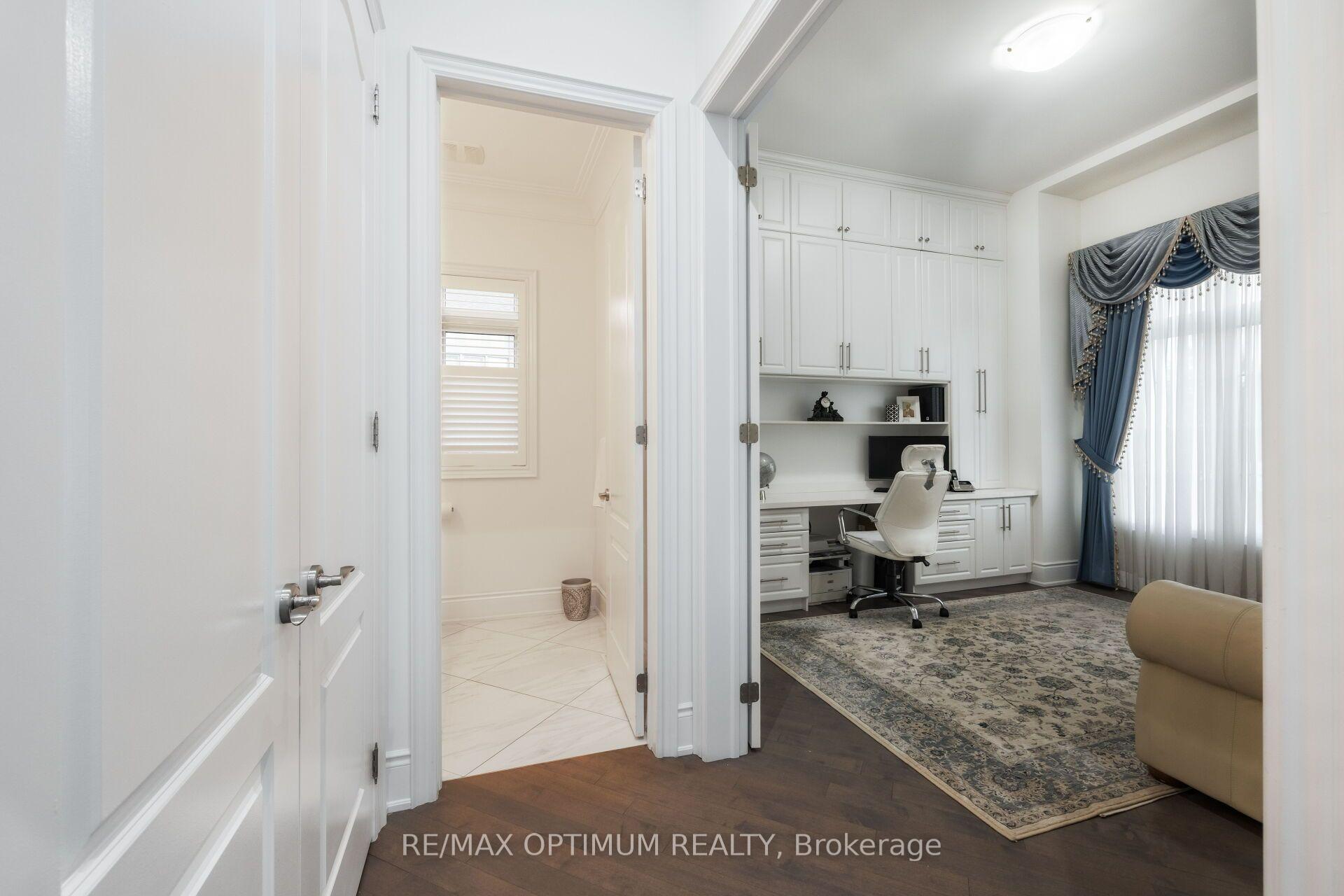Photo 17 of 37 Elbern Markell Drive, Brampton, Credit Valley — HOMEH