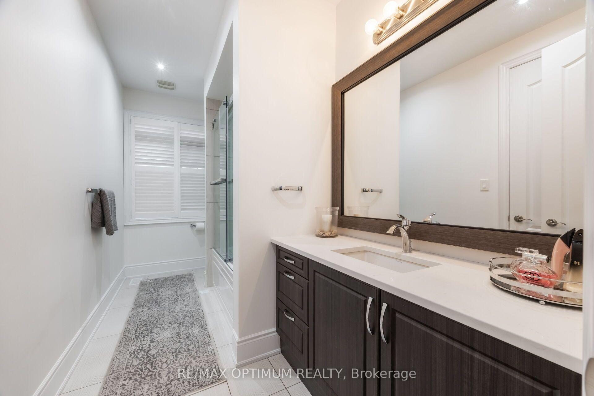 Photo 34 of 37 Elbern Markell Drive, Brampton, Credit Valley — HOMEH