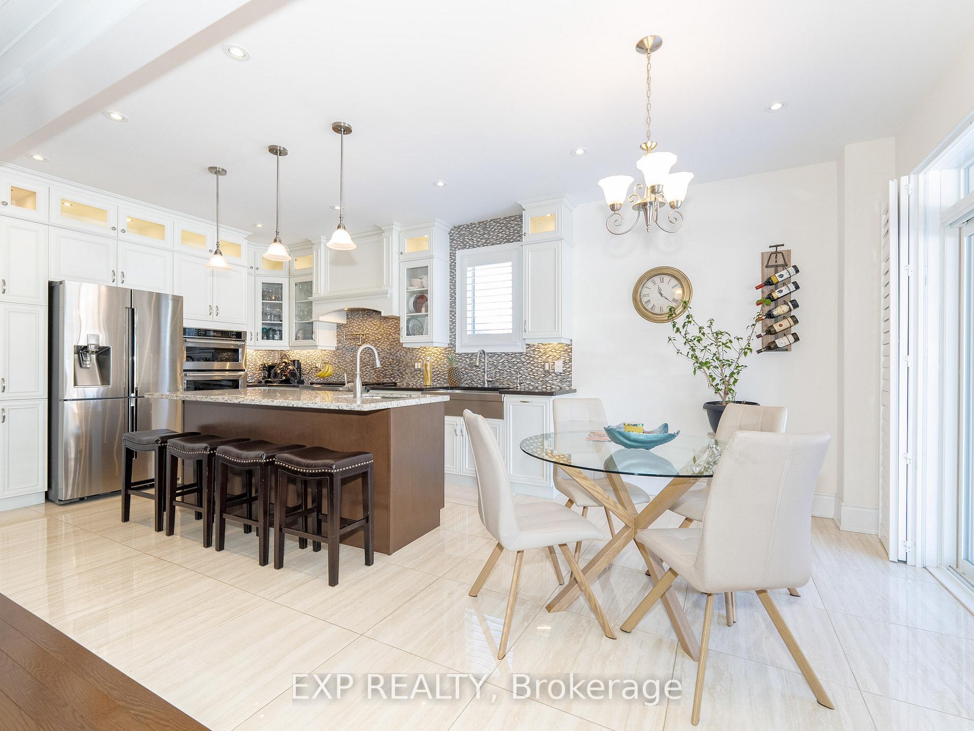 Photo 17 of 44 Philson Court, Innisfil, Cookstown — HOMEH
