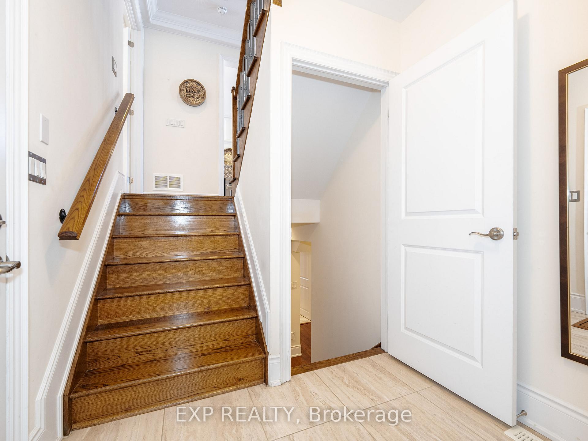 Photo 36 of 44 Philson Court, Innisfil, Cookstown — HOMEH