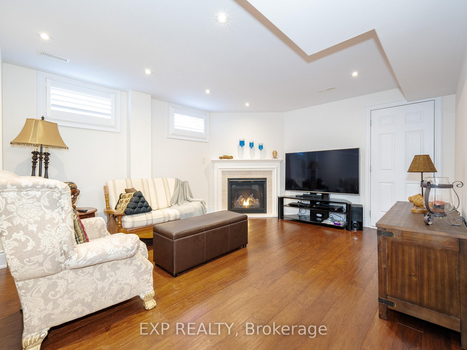 Photo 37 of 44 Philson Court, Innisfil, Cookstown — HOMEH
