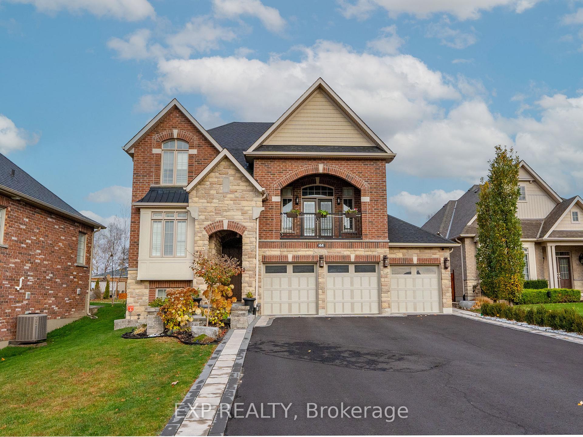 Photo 46 of 44 Philson Court, Innisfil, Cookstown — HOMEH