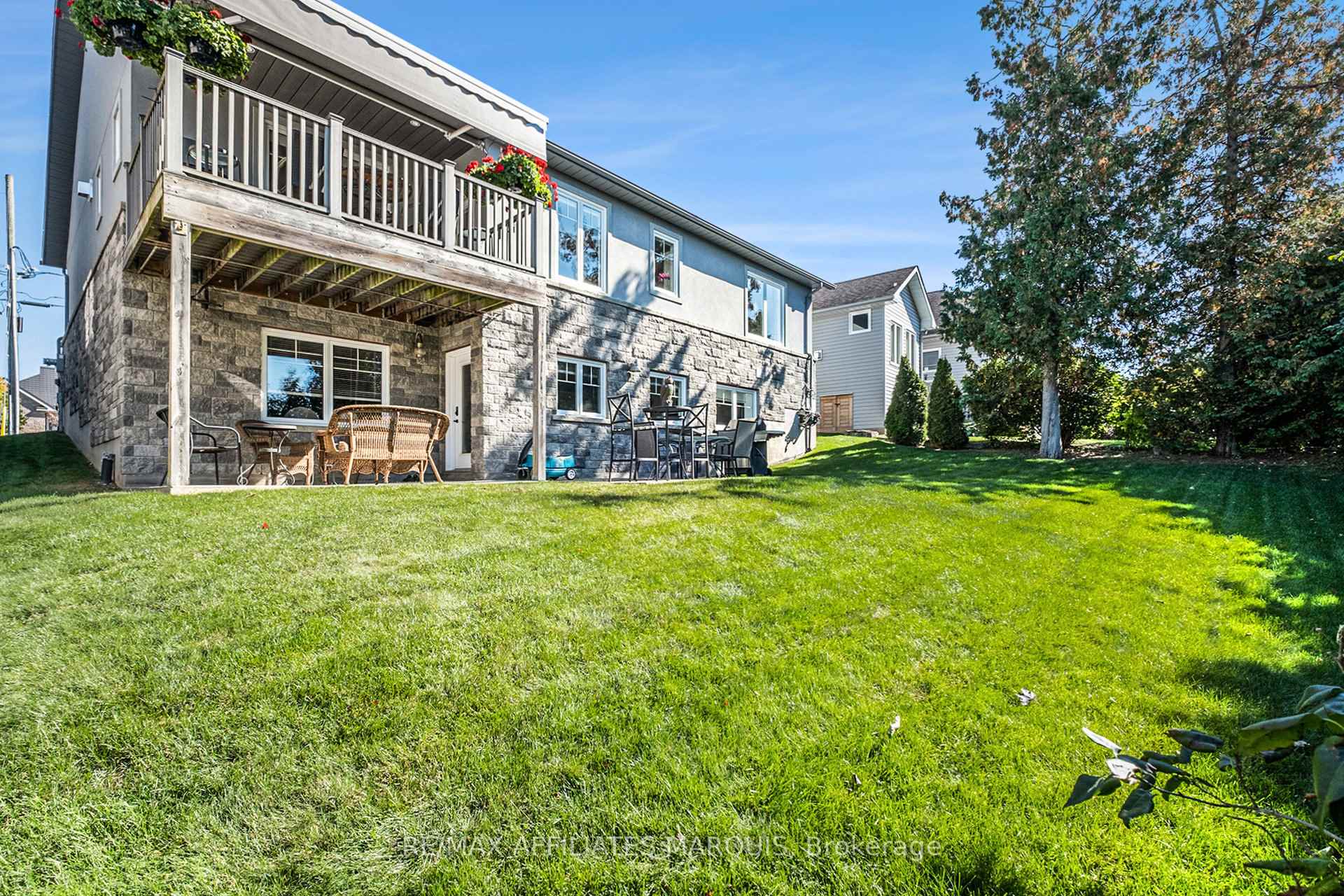 Photo 44 of 248 Lera Street, Smiths Falls, Smiths Falls — HOMEH