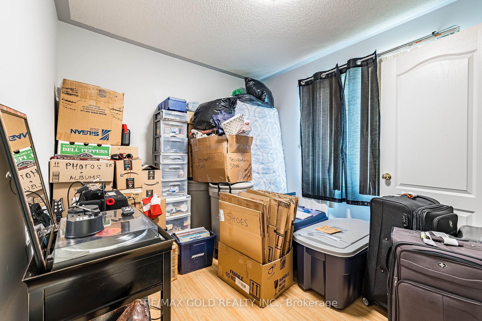 Photo 20 of 6 Mistdale Crescent, Brampton, Fletcher's Meadow — HOMEH