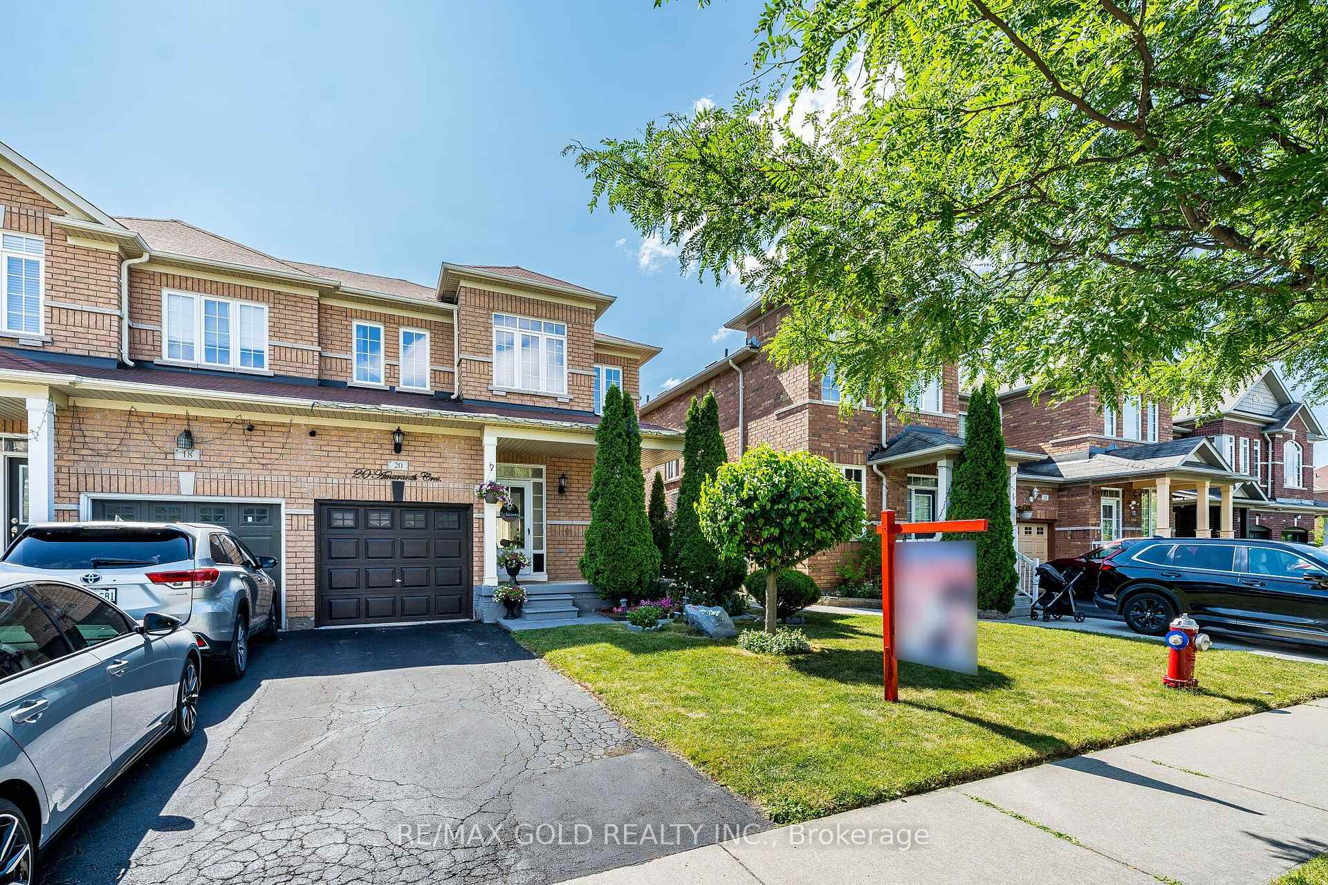 Photo 3 of 20 Amaranth Crescent, Brampton, Northwest Sandalwood Parkway — HOMEH