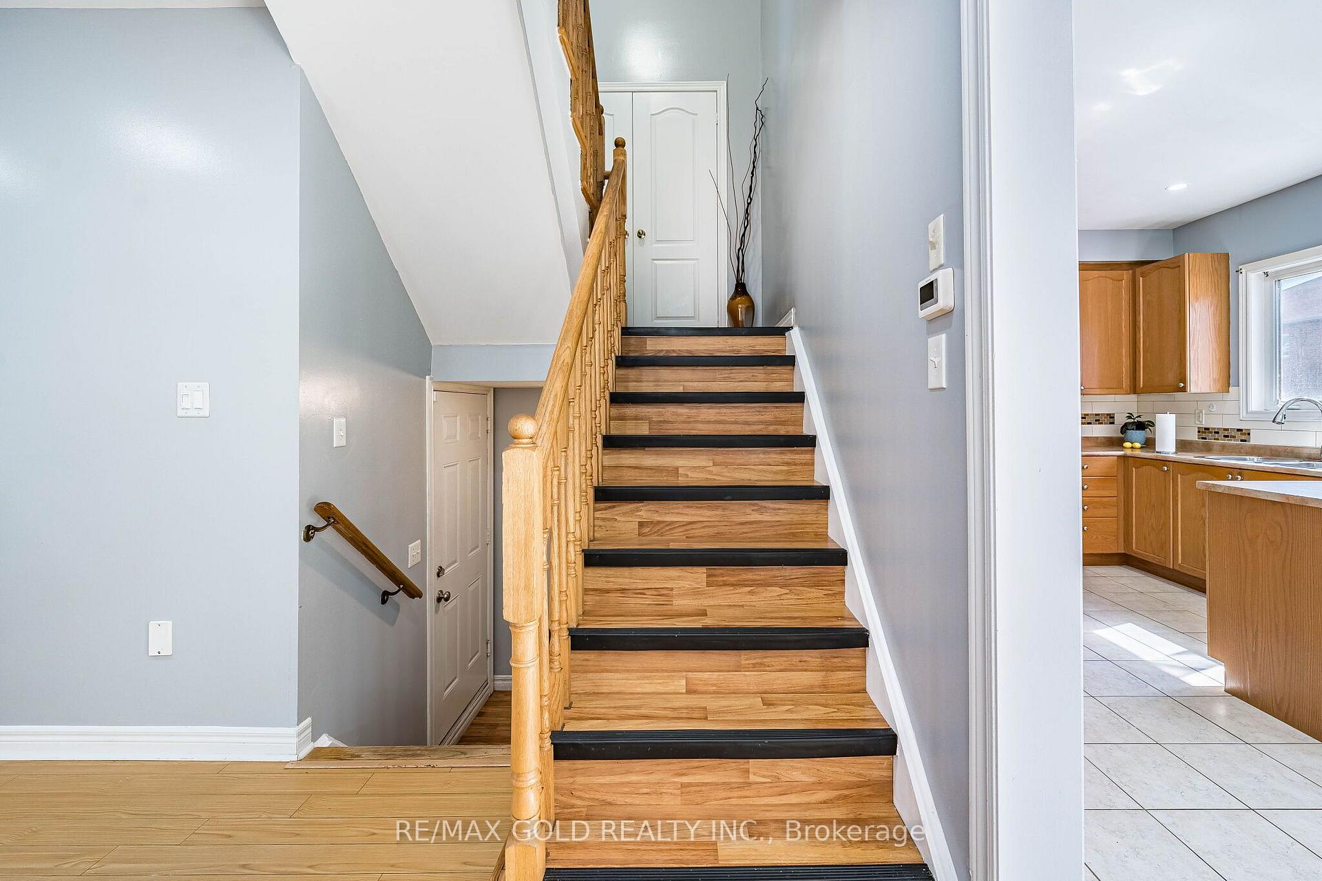 Photo 16 of 20 Amaranth Crescent, Brampton, Northwest Sandalwood Parkway — HOMEH