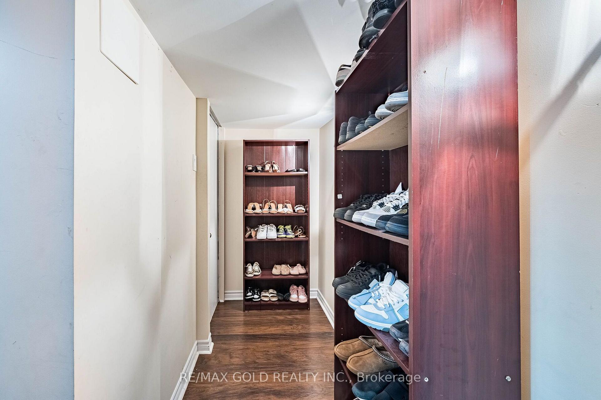 Photo 28 of 20 Amaranth Crescent, Brampton, Northwest Sandalwood Parkway — HOMEH
