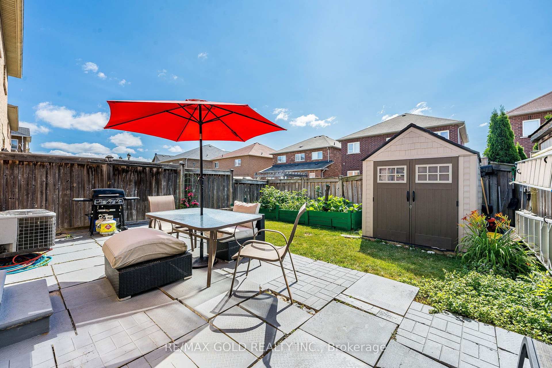 Photo 36 of 20 Amaranth Crescent, Brampton, Northwest Sandalwood Parkway — HOMEH