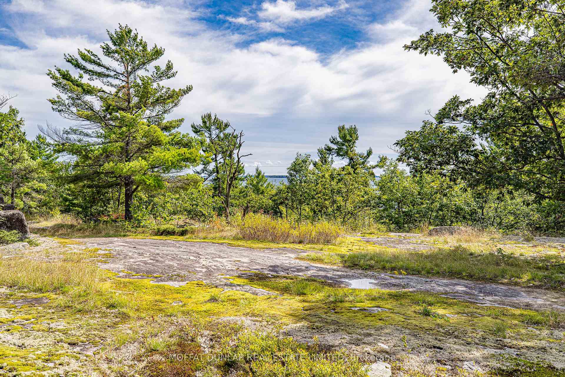 Photo 18 of 8 Moccasin Trail, Carling — HOMEH
