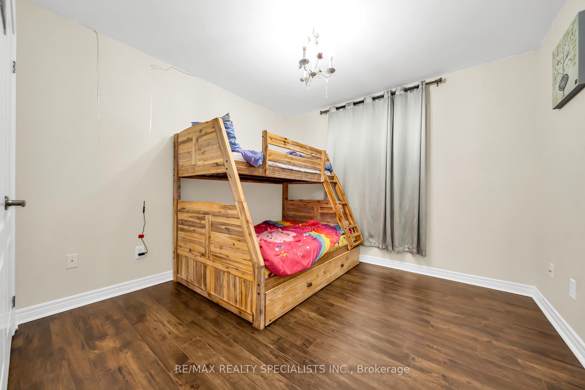 Photo 15 of 48 Game Creek Crescent, Brampton, Northwest Sandalwood Parkway — HOMEH