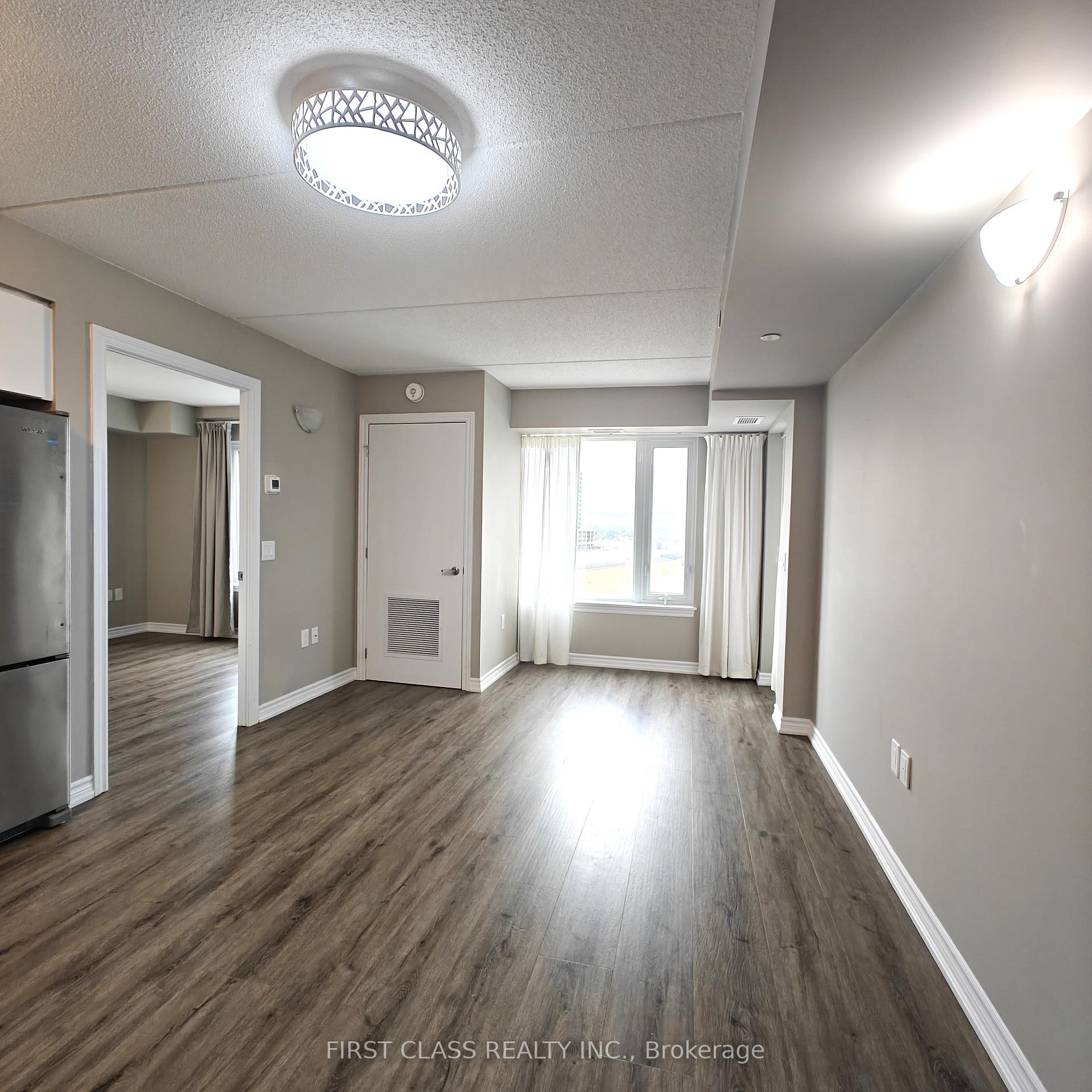Photo 13 of Unit 808, 716 Main Street E, Milton, Timberlea — HOMEH