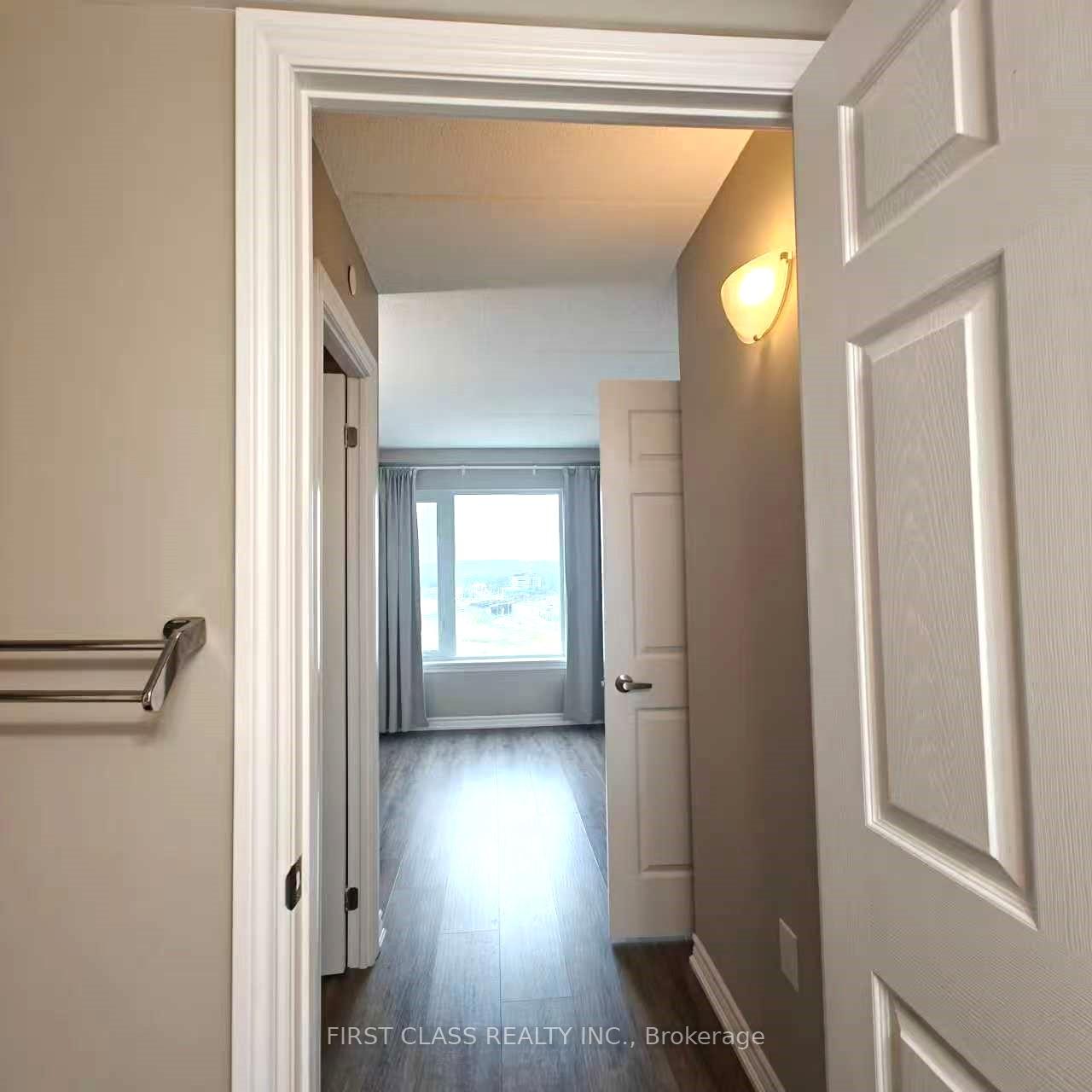 Photo 17 of Unit 808, 716 Main Street E, Milton, Timberlea — HOMEH