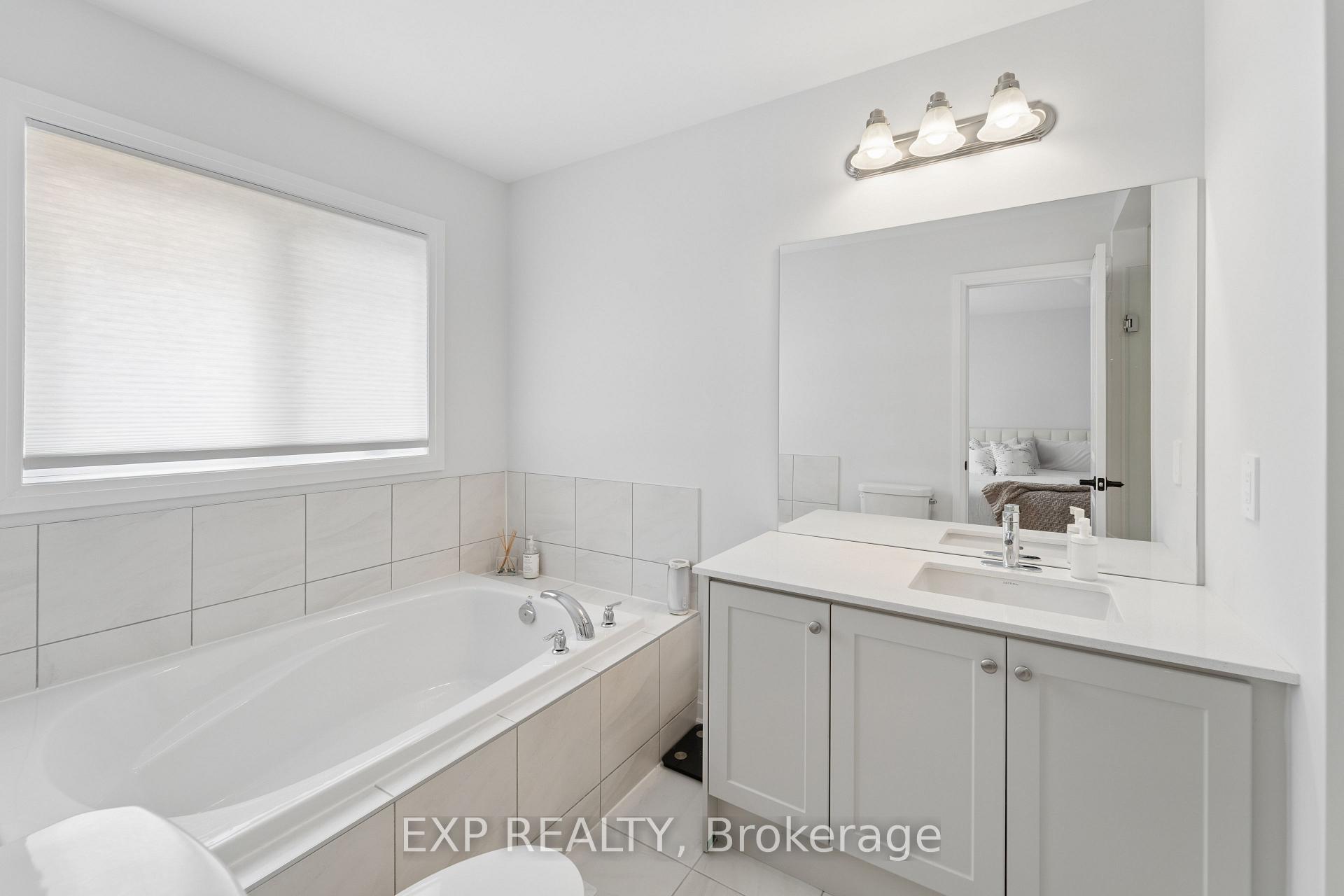 Photo 23 of 73 Butler Boulevard, Kawartha Lakes, Lindsay — HOMEH
