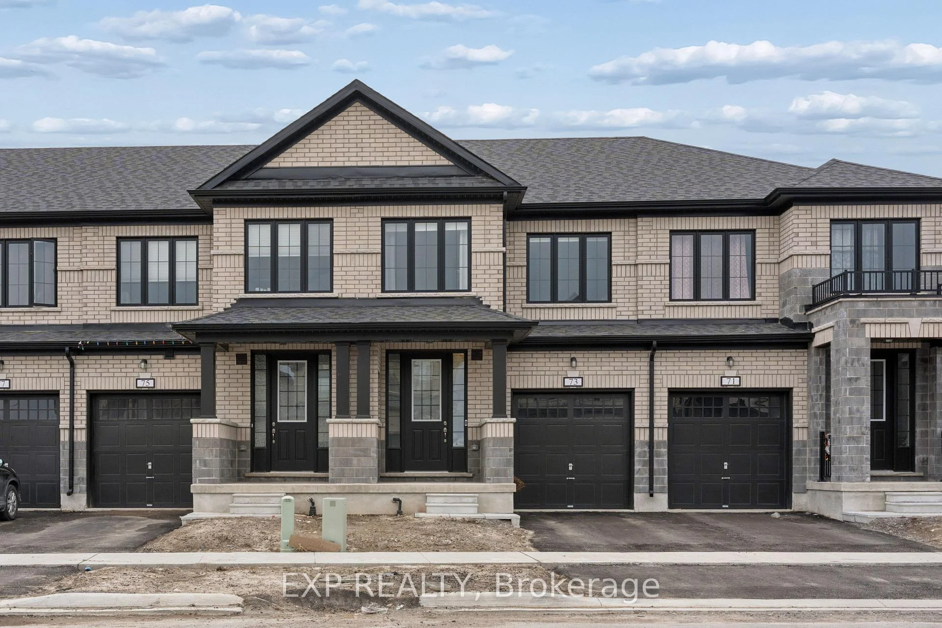 Photo 38 of 73 Butler Boulevard, Kawartha Lakes, Lindsay — HOMEH