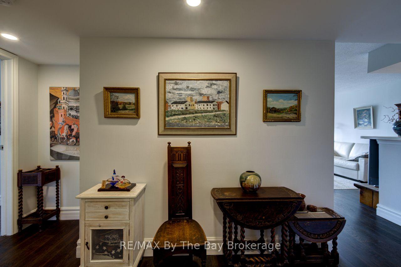 Photo 5 of Unit 502, 24 Ramblings Way, Collingwood — HOMEH