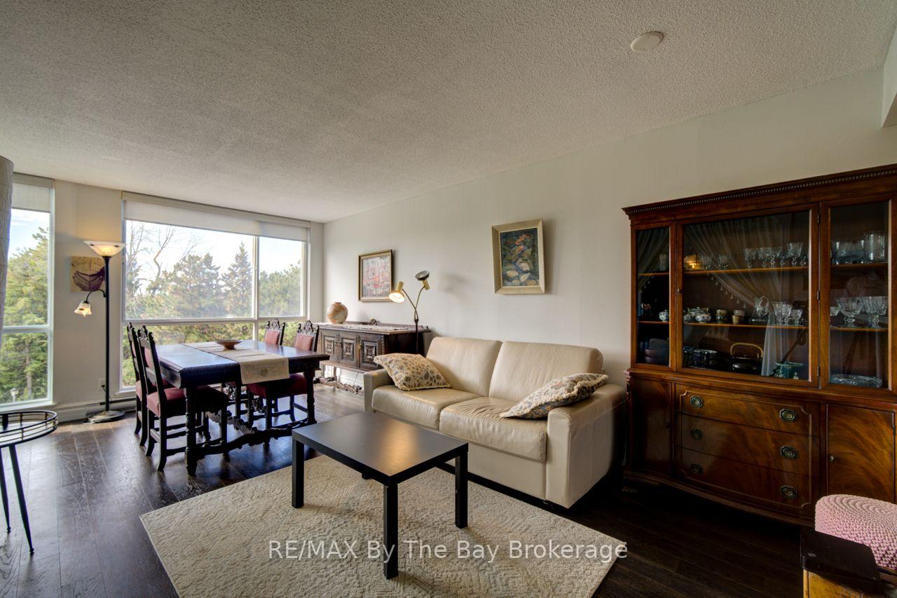 Photo 7 of Unit 502, 24 Ramblings Way, Collingwood — HOMEH
