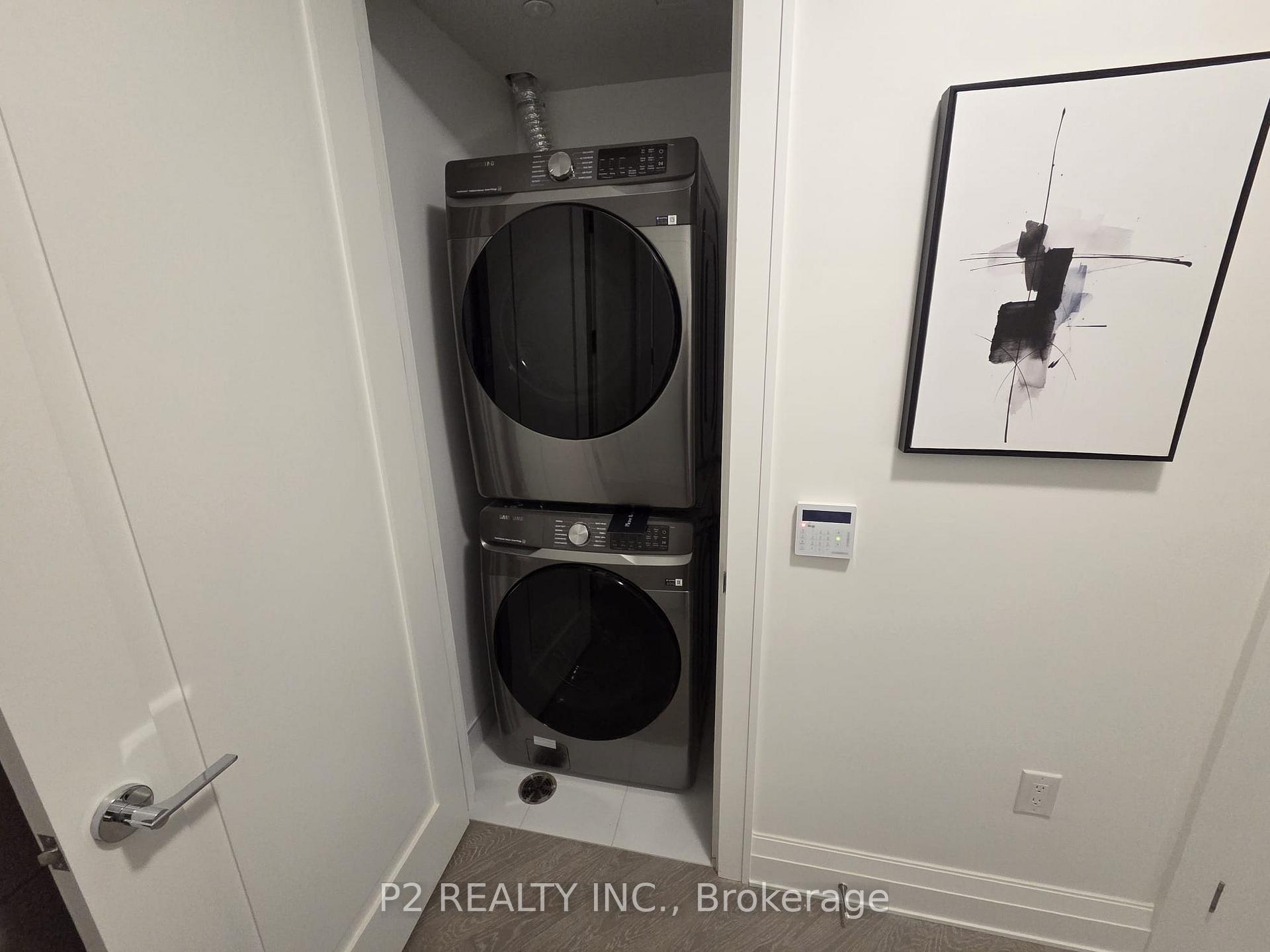 Photo 30 of Unit 411, 2 Forest Hill Road, Toronto, Casa Loma — HOMEH
