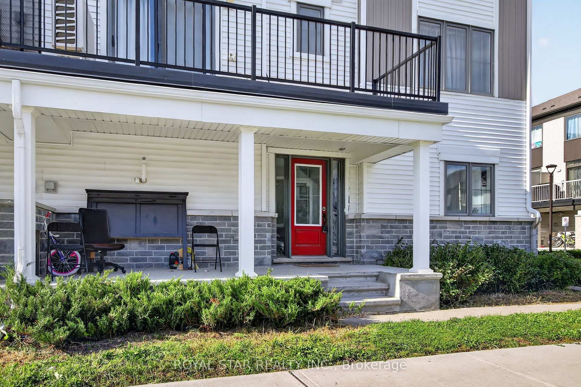 Photo 6 of 318 Ilmenite Private, Ottawa, Barrhaven - Heritage Park — HOMEH