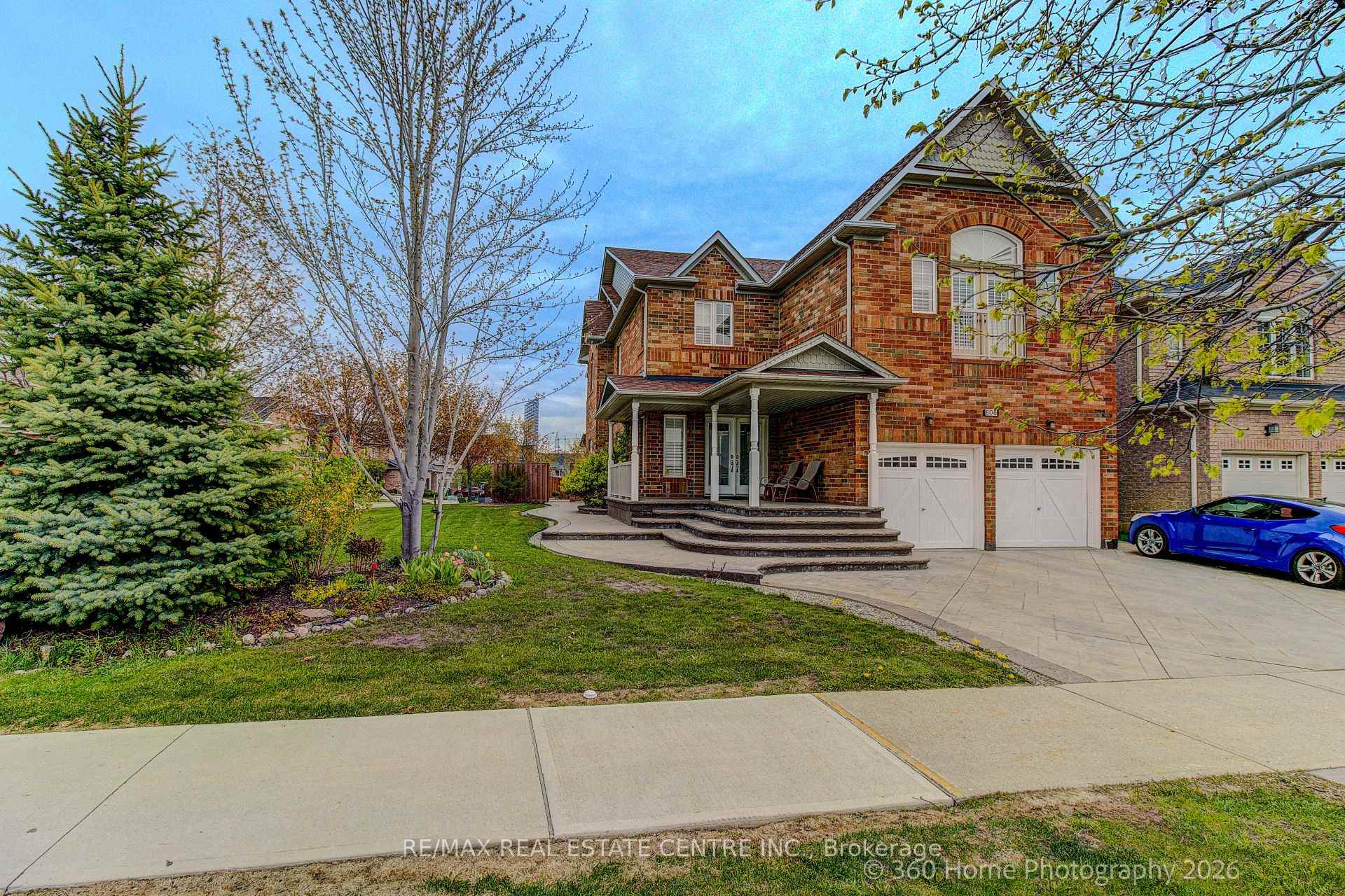 Photo 1 of 806 White Clover Way, Mississauga, East Credit — HOMEH