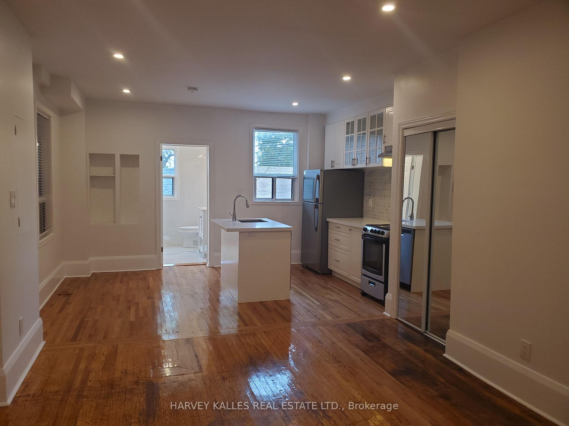 Photo 3 of Unit Main, 1300 Lansdowne Avenue, Toronto, Corso Italia-Davenport — HOMEH