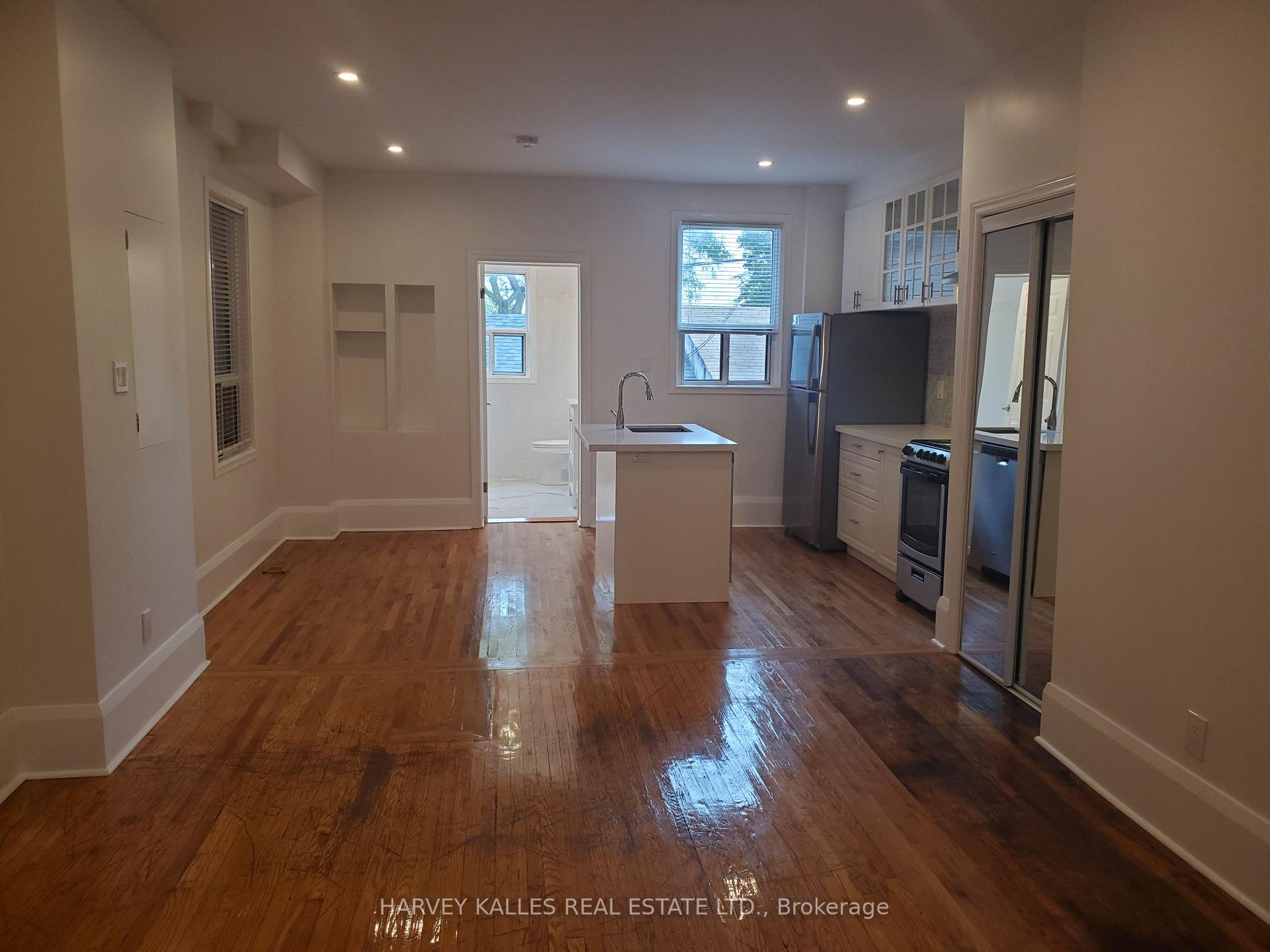 Photo 13 of Unit Main, 1300 Lansdowne Avenue, Toronto, Corso Italia-Davenport — HOMEH