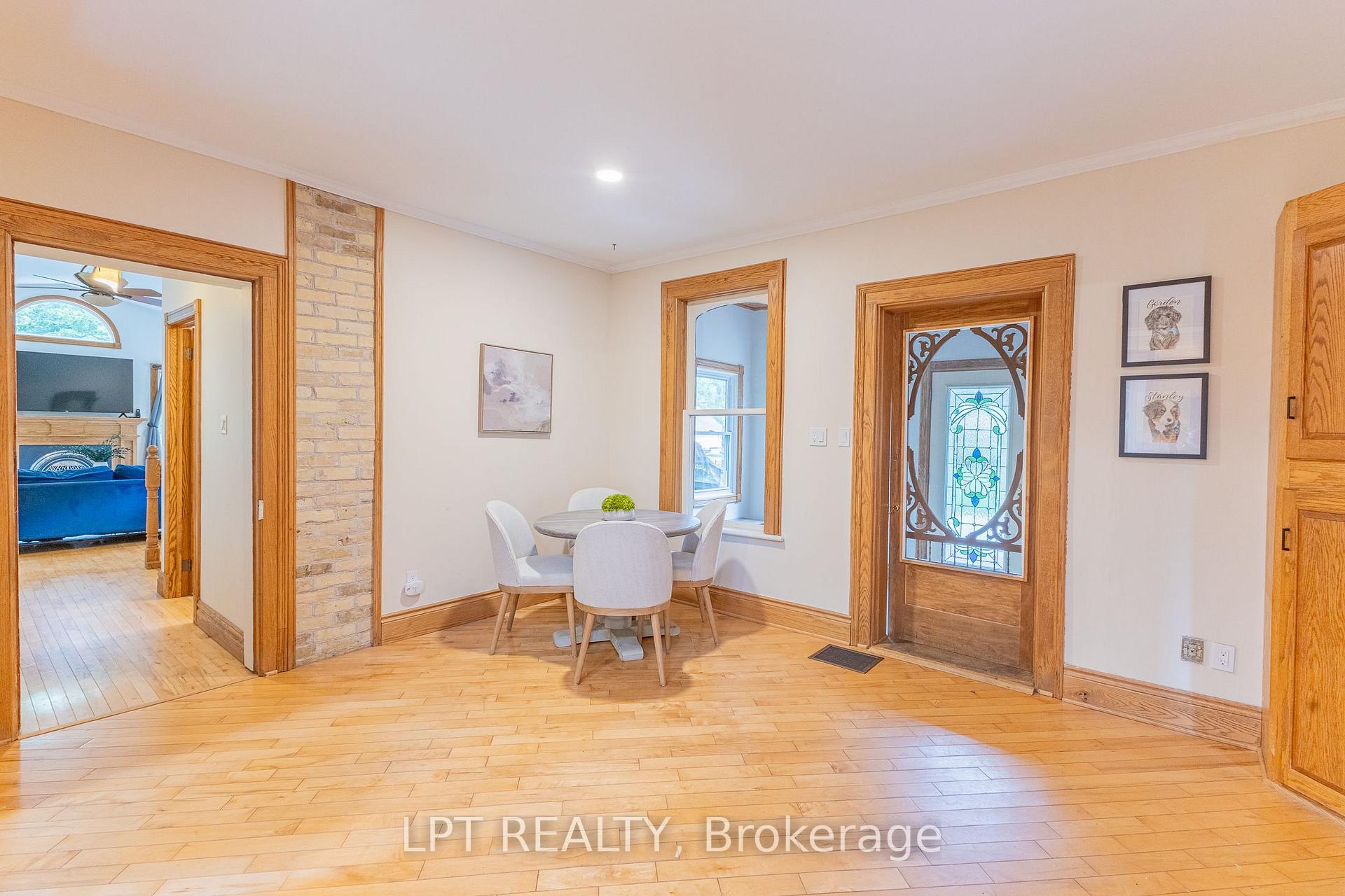 Photo 11 of 283 Hastings Street, North Middlesex, Parkhill — HOMEH