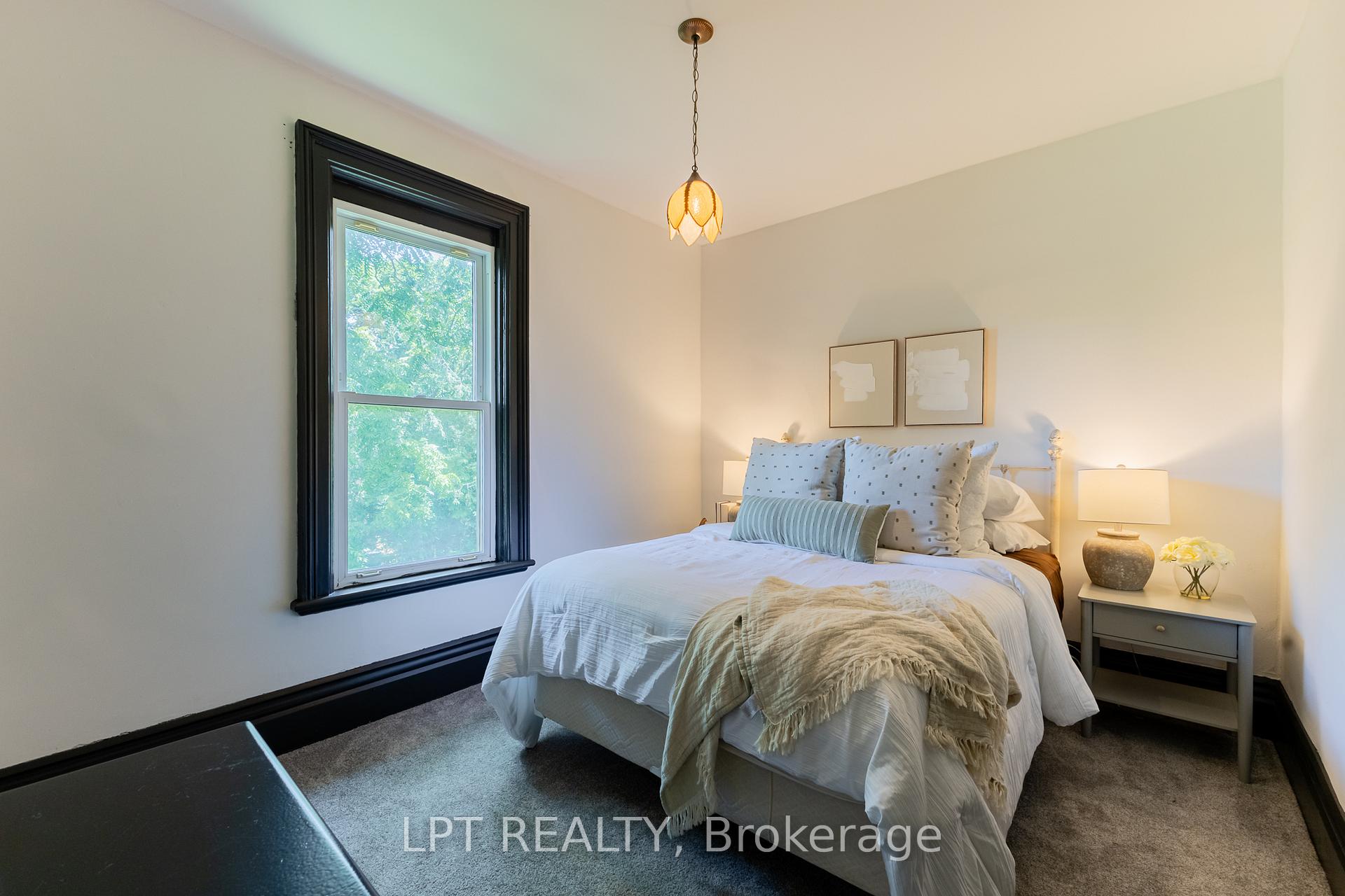 Photo 25 of 283 Hastings Street, North Middlesex, Parkhill — HOMEH