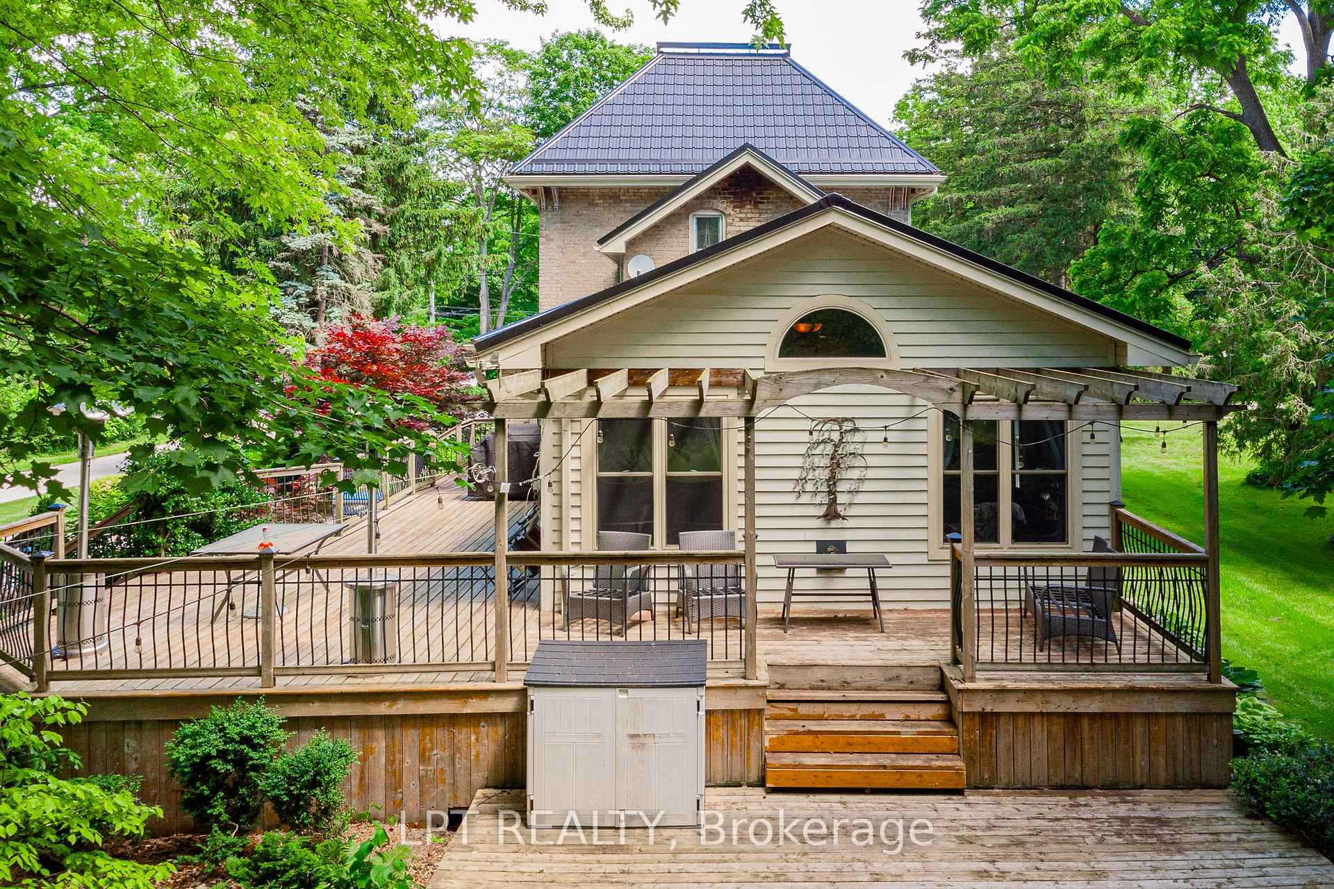Photo 35 of 283 Hastings Street, North Middlesex, Parkhill — HOMEH