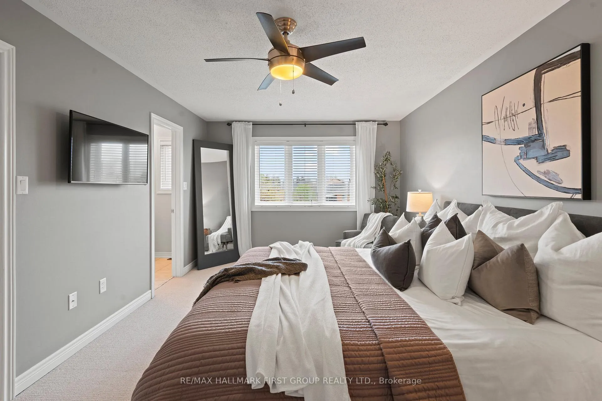 Photo 25 of 89 Eastfield Crescent, Clarington, Courtice — HOMEH